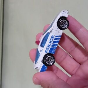Kids Matchbox Police 911 1993 Camaro Z-28 toy car